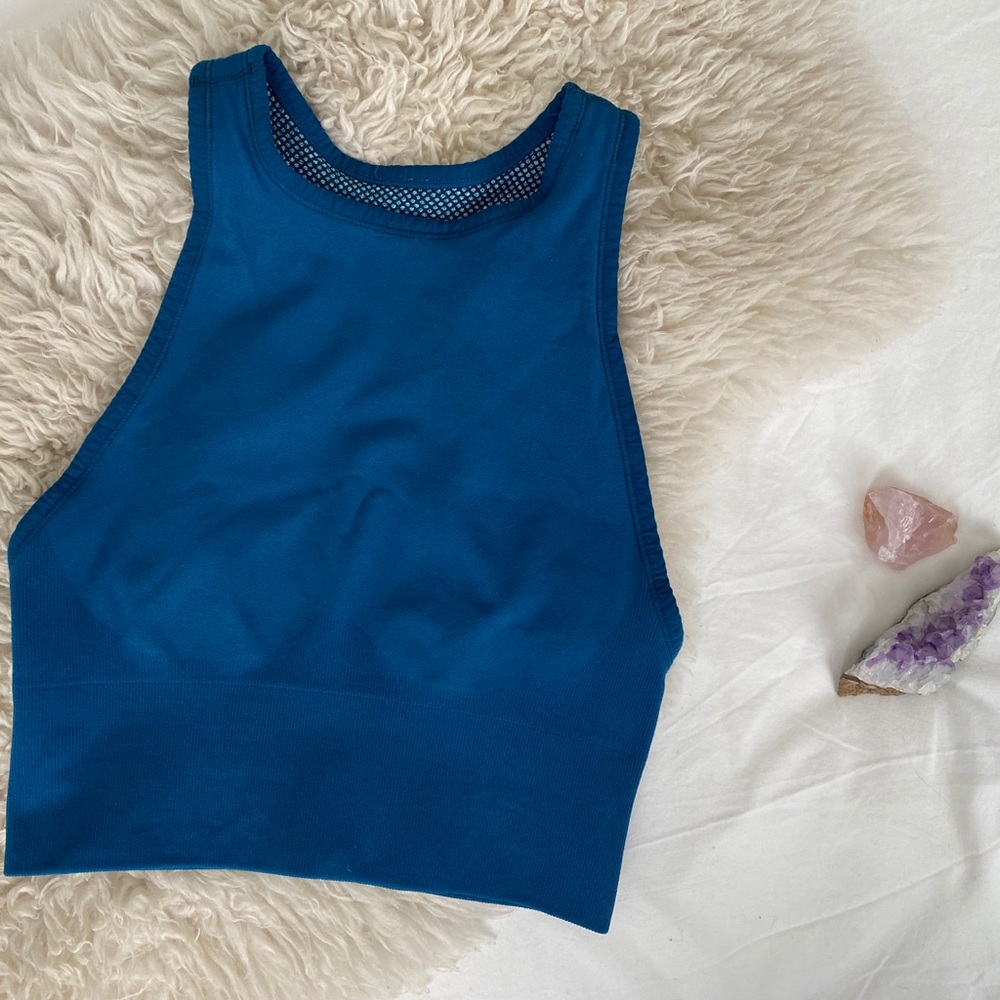 Avocado Earth Crop Bra